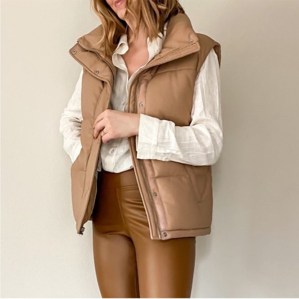 Abercrombie & Fitch Vegan Leather Puffer Vest Tan